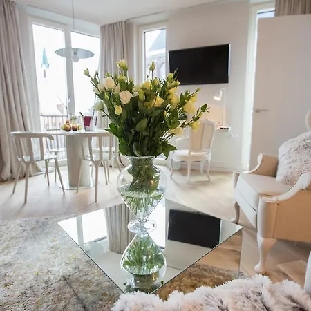 Redstone Boutique מלון 4*